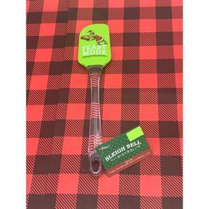 Dr. Seuss The Grinch Feast Mode Spatula